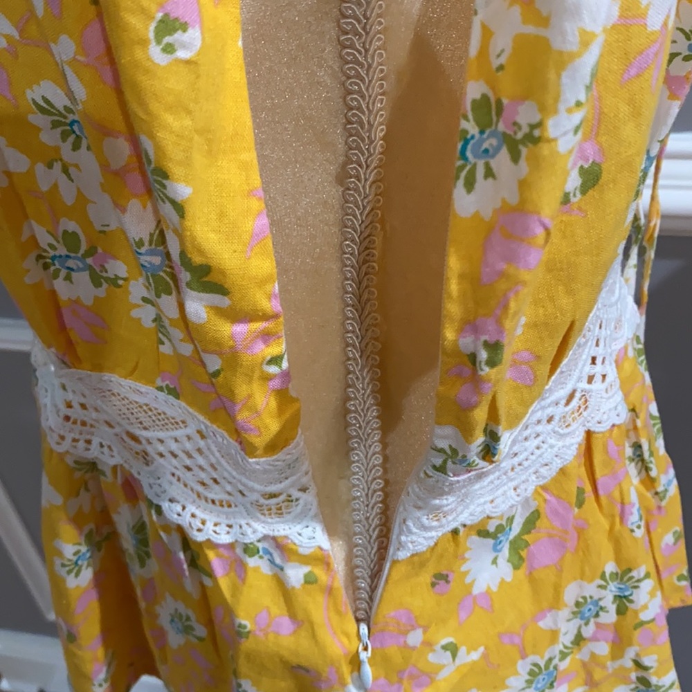 RACHEL ZOE Floral Print Plunge Neckline Blouse Size Small - Picture 9 of 11